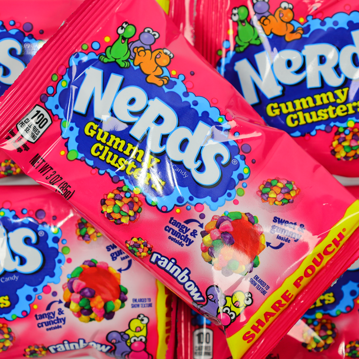NERDS GUMMY CLUSTER Rainbow (Share Pouch)-12 unit ($4.37)